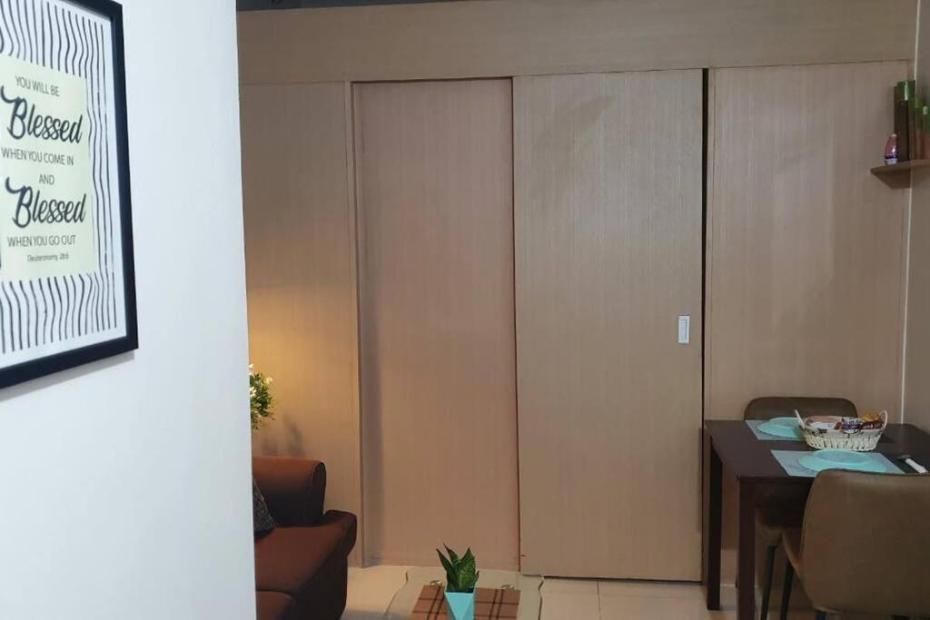 Cherolds Place Lovely 1 Bedroom Condo With Balcony Manila Luaran gambar
