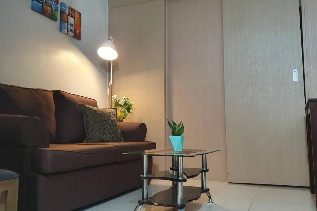 Cherolds Place Lovely 1 Bedroom Condo With Balcony Manila Luaran gambar